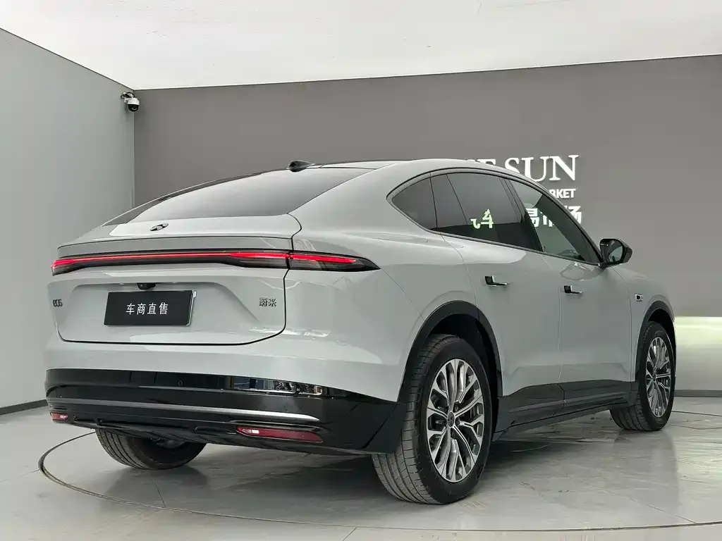 NIO EC6 — фото 9