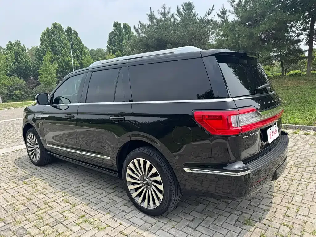 Lincoln Navigator 2021 из CN, фото 9