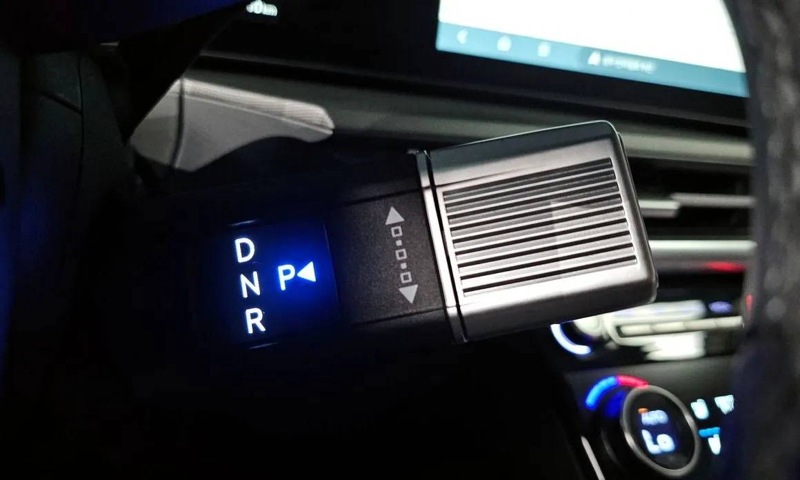 Hyundai Santafe — фото 4