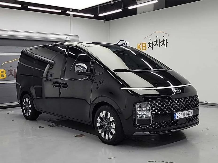 Hyundai Staria — фото 3
