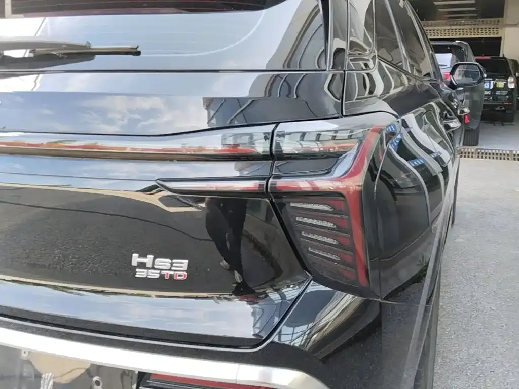 Hongqi HS3 2024 из CN, фото 3