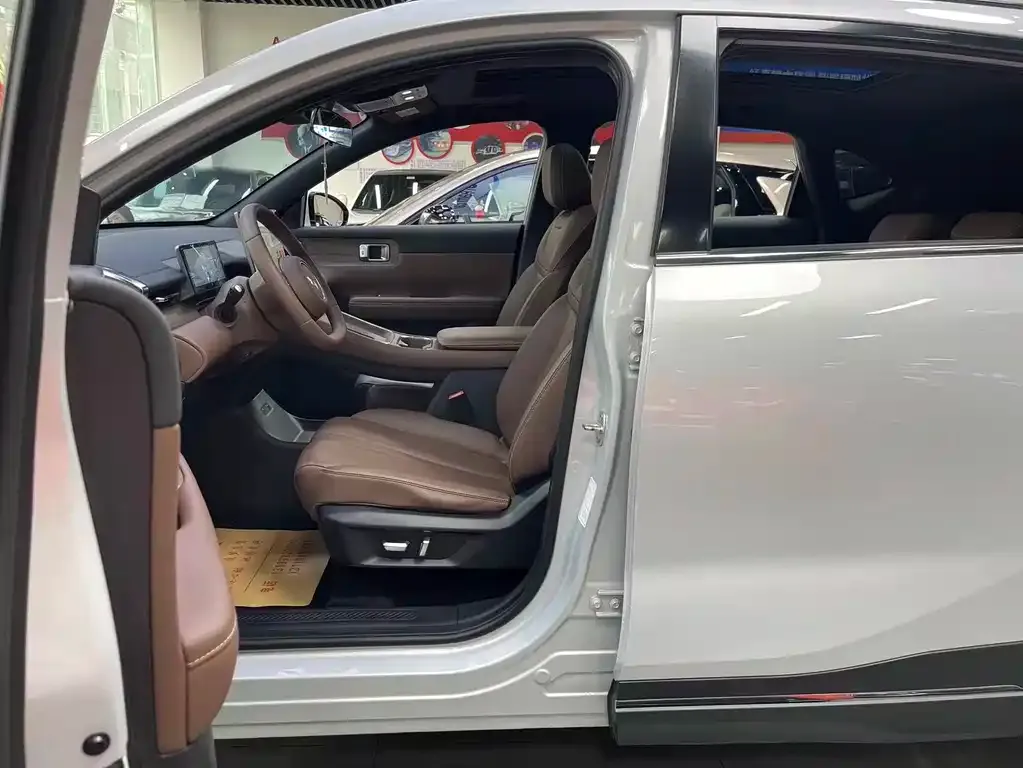 Wuling Xingguang S 2024 из CN, фото 9