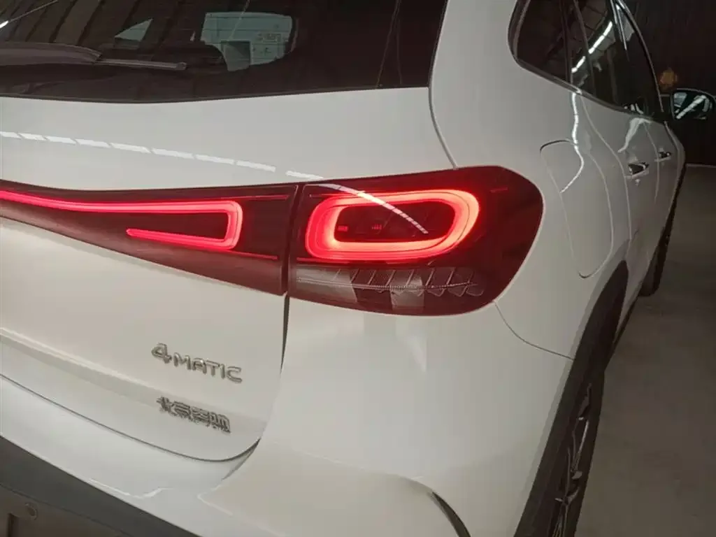 Mercedes-Benz EQA 2024 из CN, фото 2