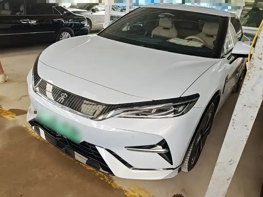 BYD L EV 2024 из CN, фото 6