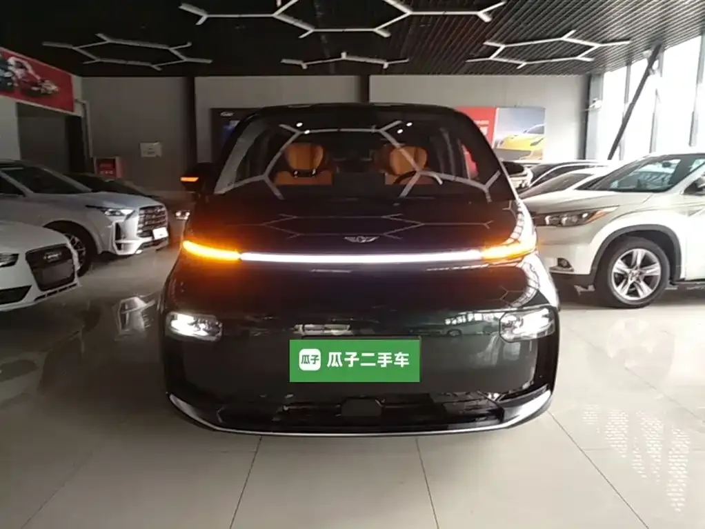 Geely Yizhen L380 2025 из CN, фото 4