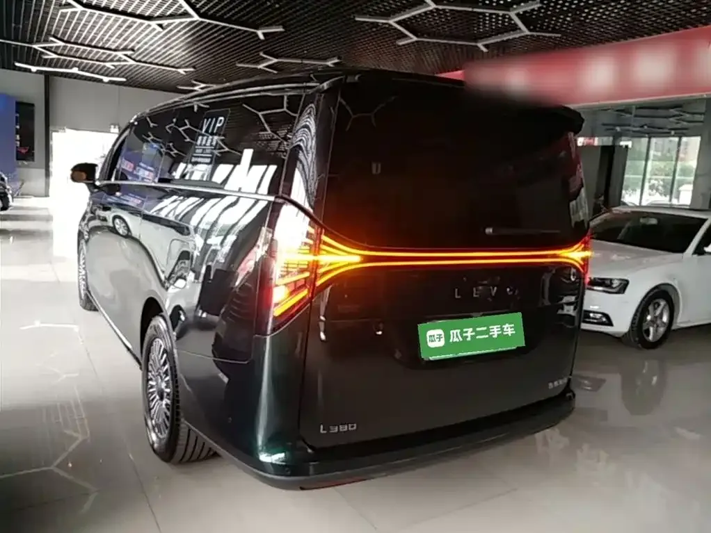 Geely Yizhen L380 2025 из CN, фото 9