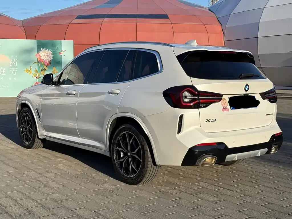 BMW X3 — фото 9
