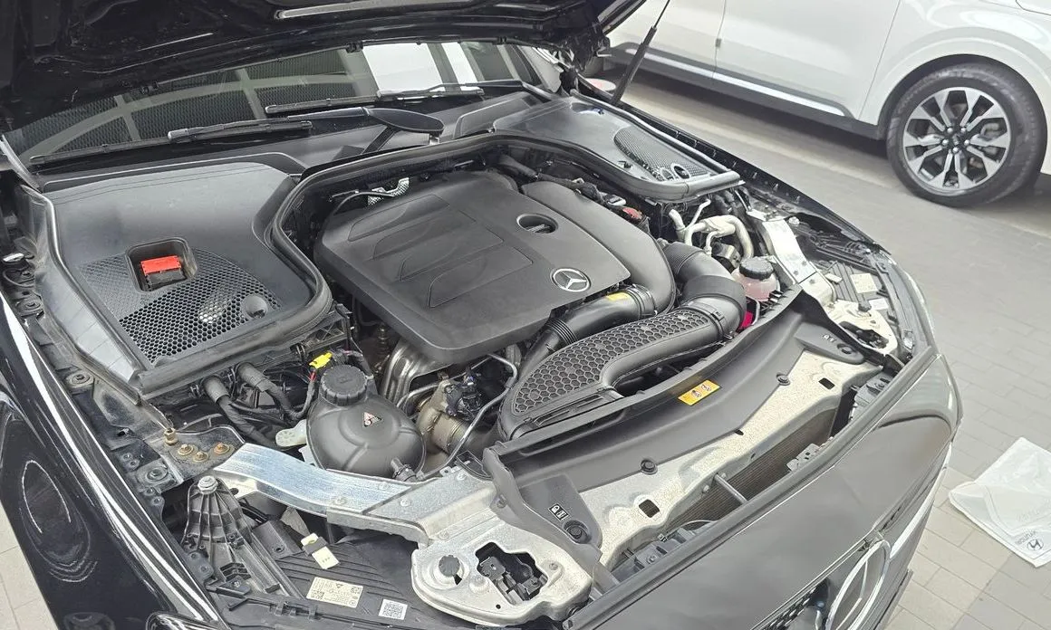 Mercedes-Benz E-Class 2021 из KR, фото 10