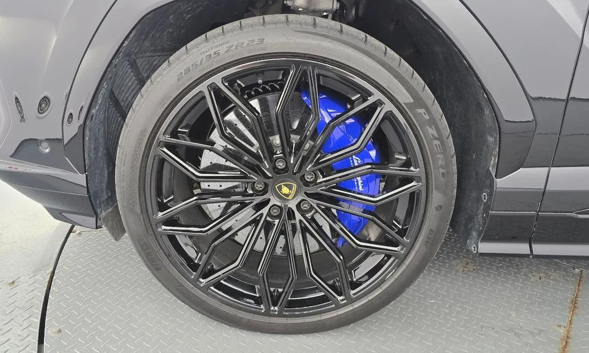 Lamborghini Urus 2025 из KR, фото 8
