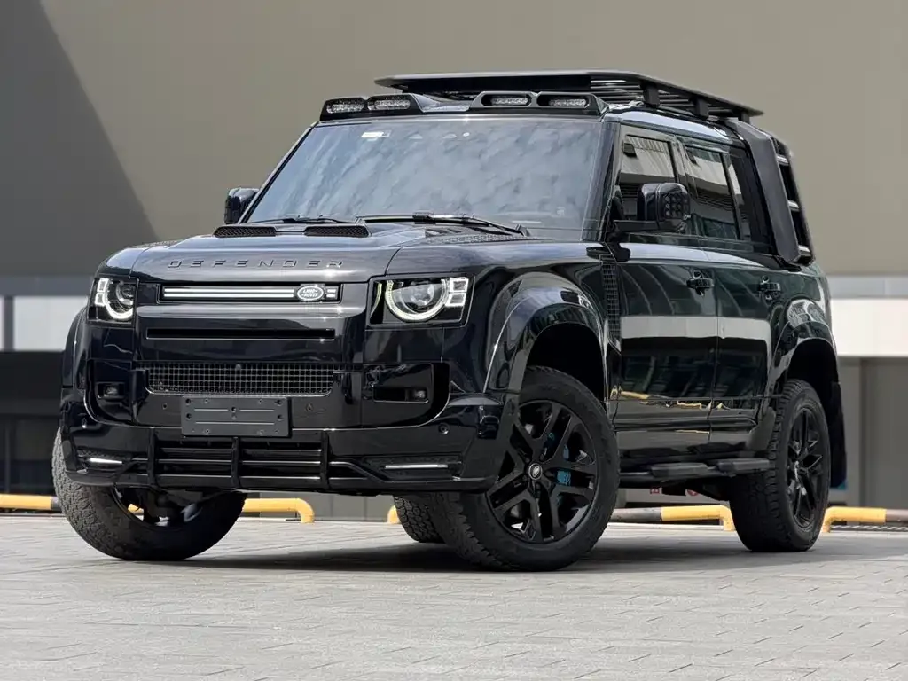 Land Rover Defender — фото 1