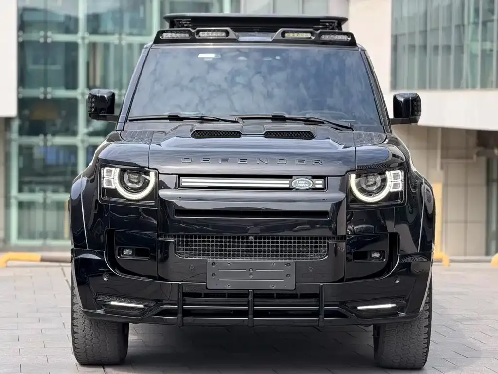Land Rover Defender — фото 10