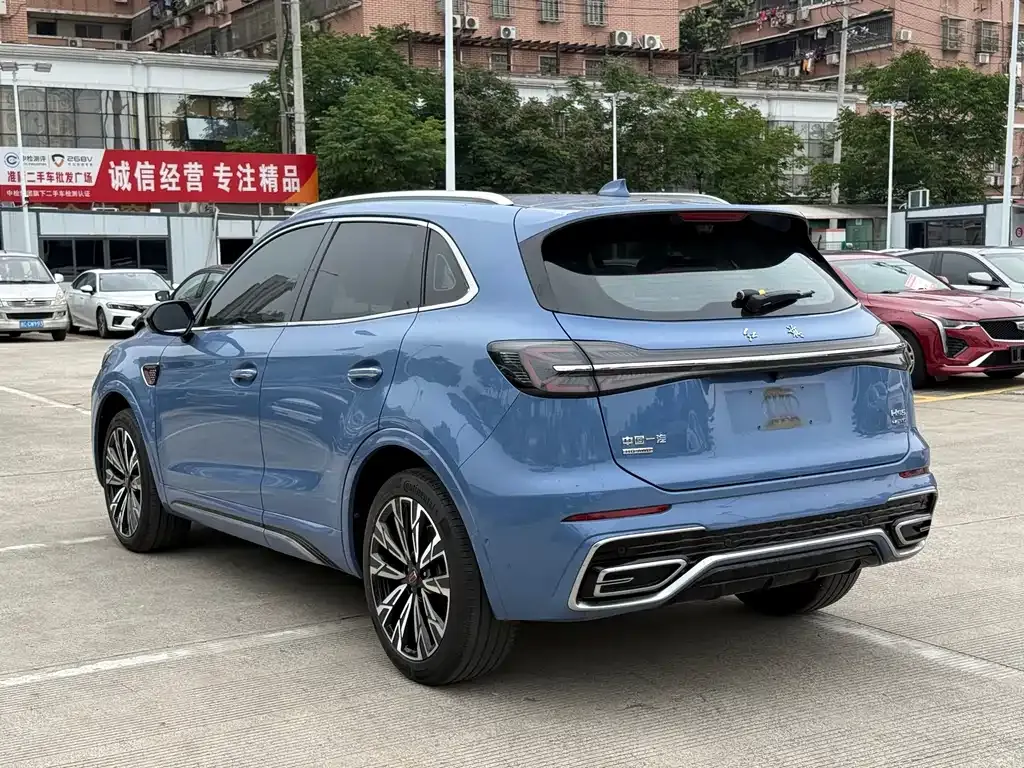 Hongqi HS5 — фото 6