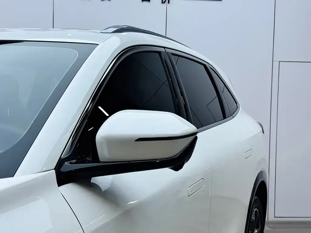 Changan CS75PLUS — фото 4