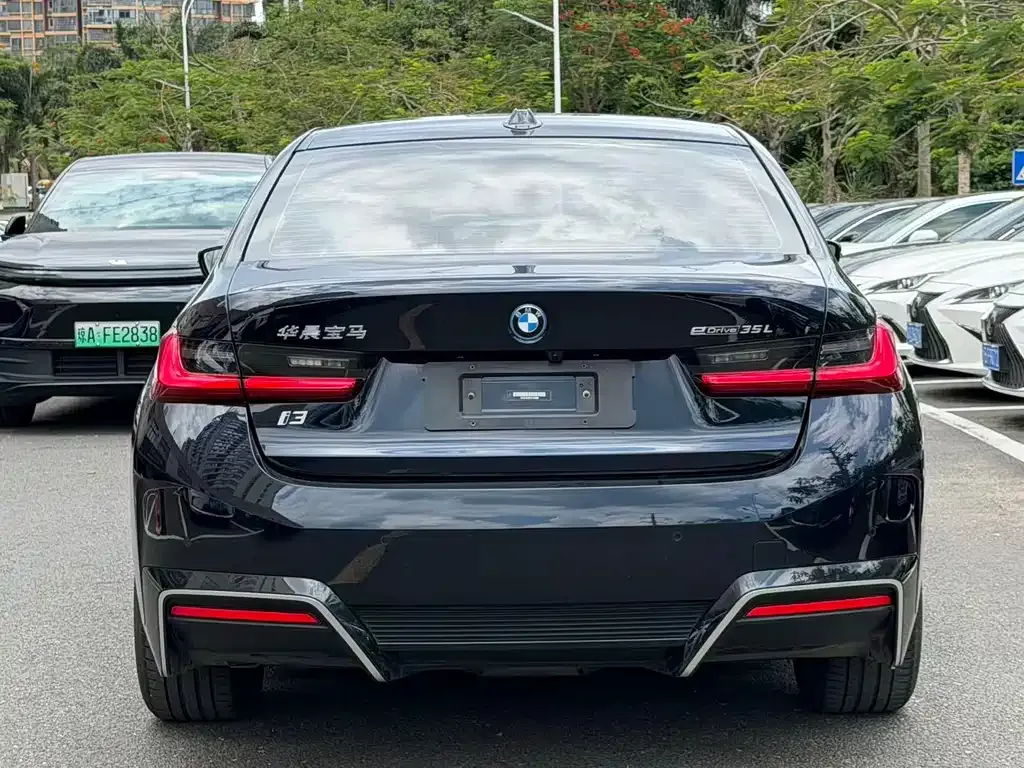BMW i3 — фото 2
