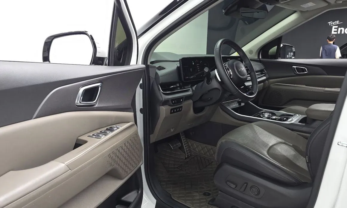 Kia Carnival 2025 из KR, фото 10