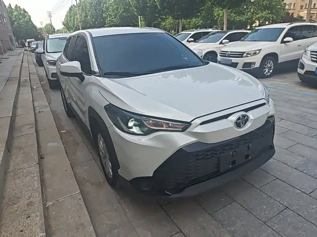 Toyota Frontlander 2023 из CN, фото 4