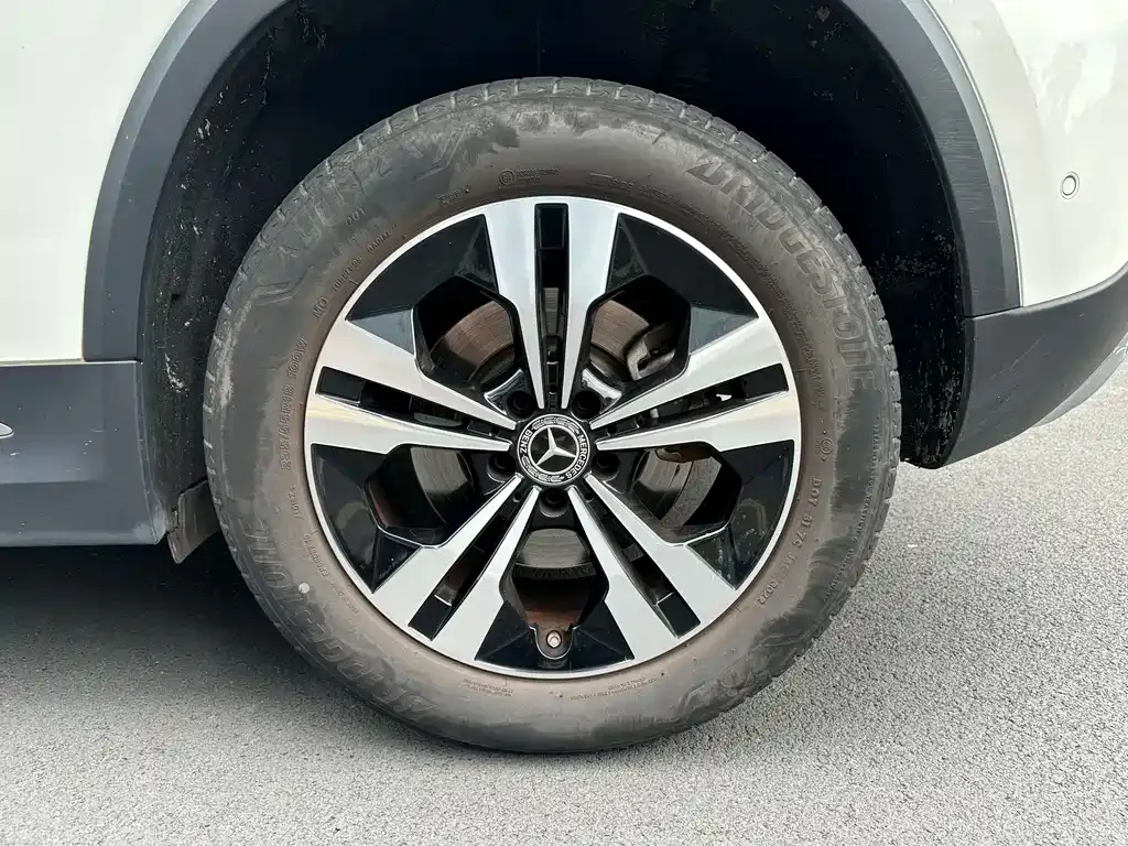 Mercedes-Benz GLA 2023 из CN, фото 8
