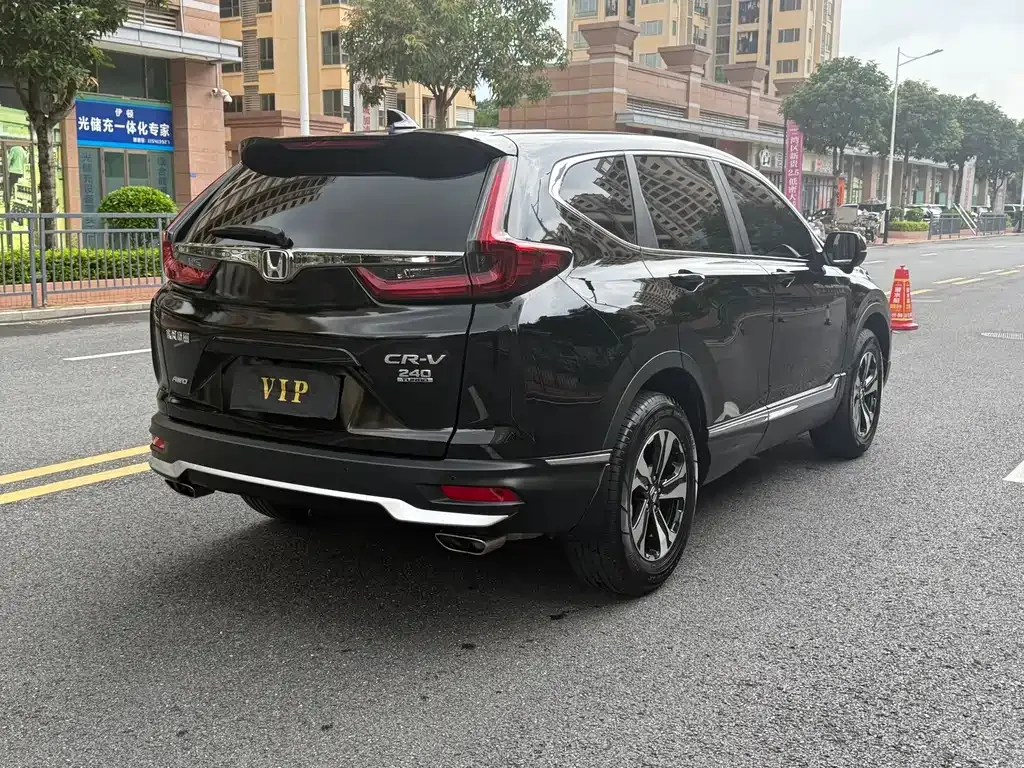 Honda CR-V — фото 10