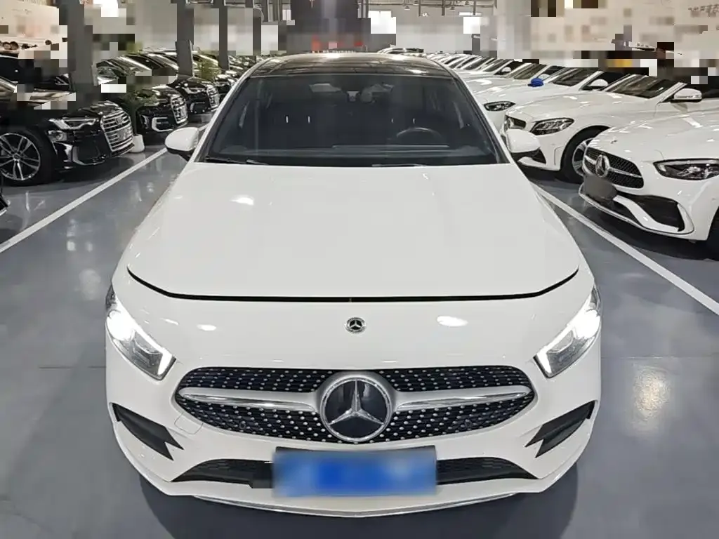 Mercedes-Benz A-Class — фото 7