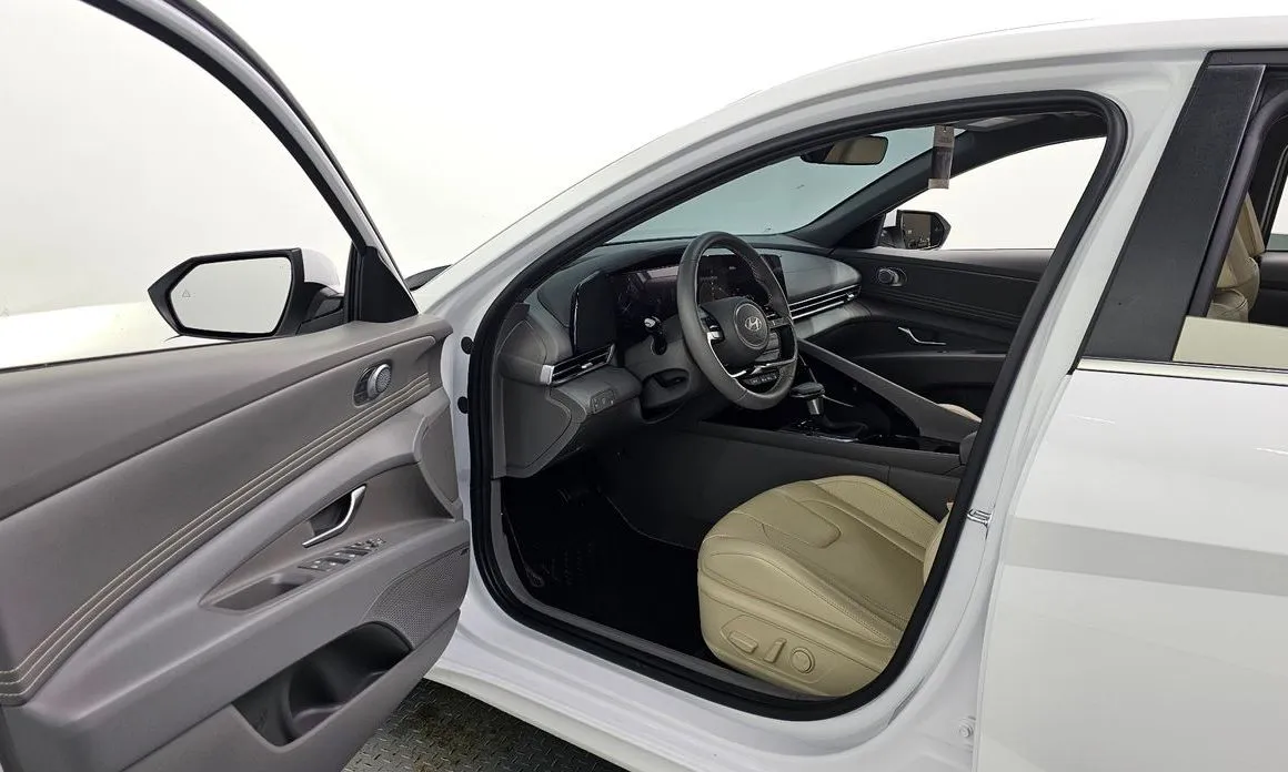 Hyundai AVANTE 2026 из KR, фото 5