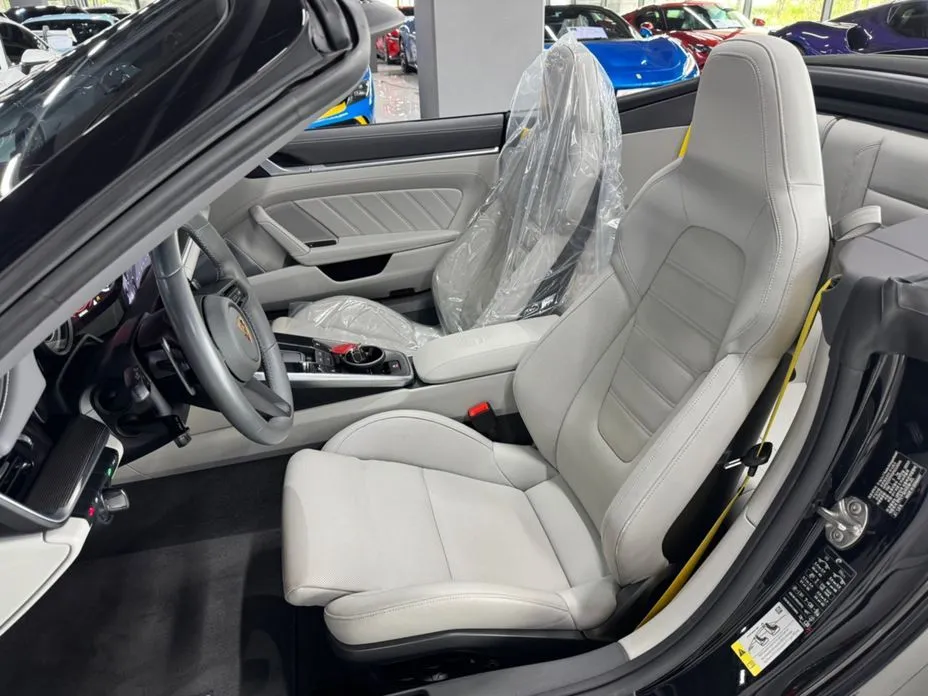 Porsche 911 2023 из KR, фото 10
