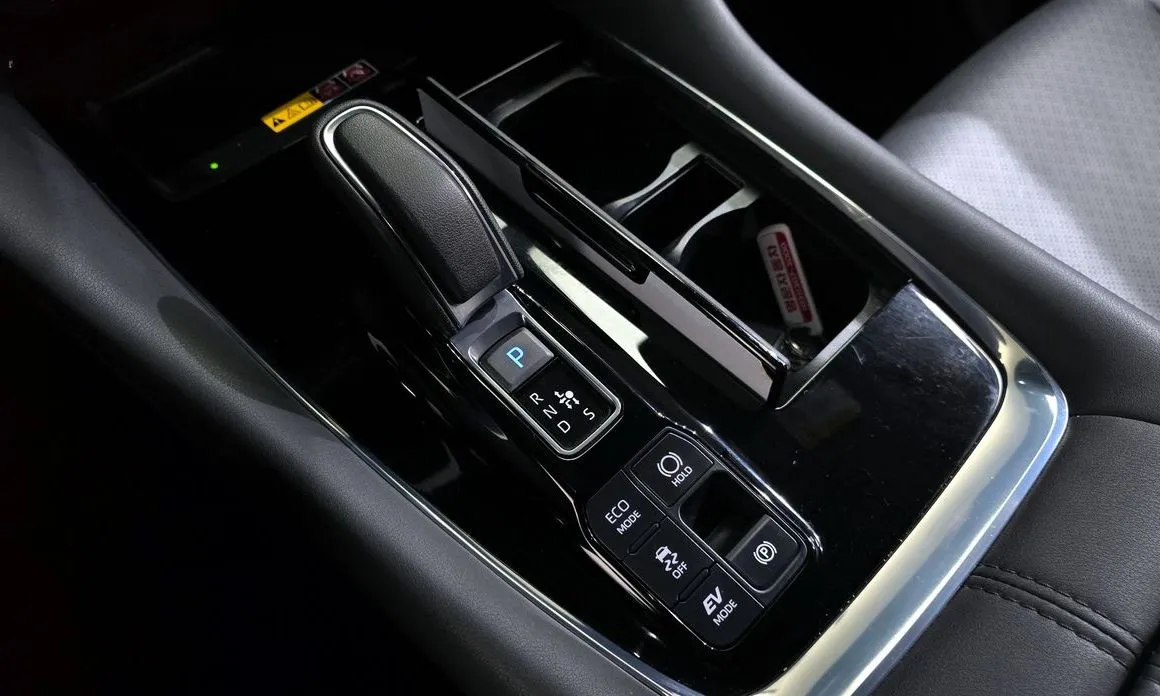 Toyota Alphard 2024 из KR, фото 6