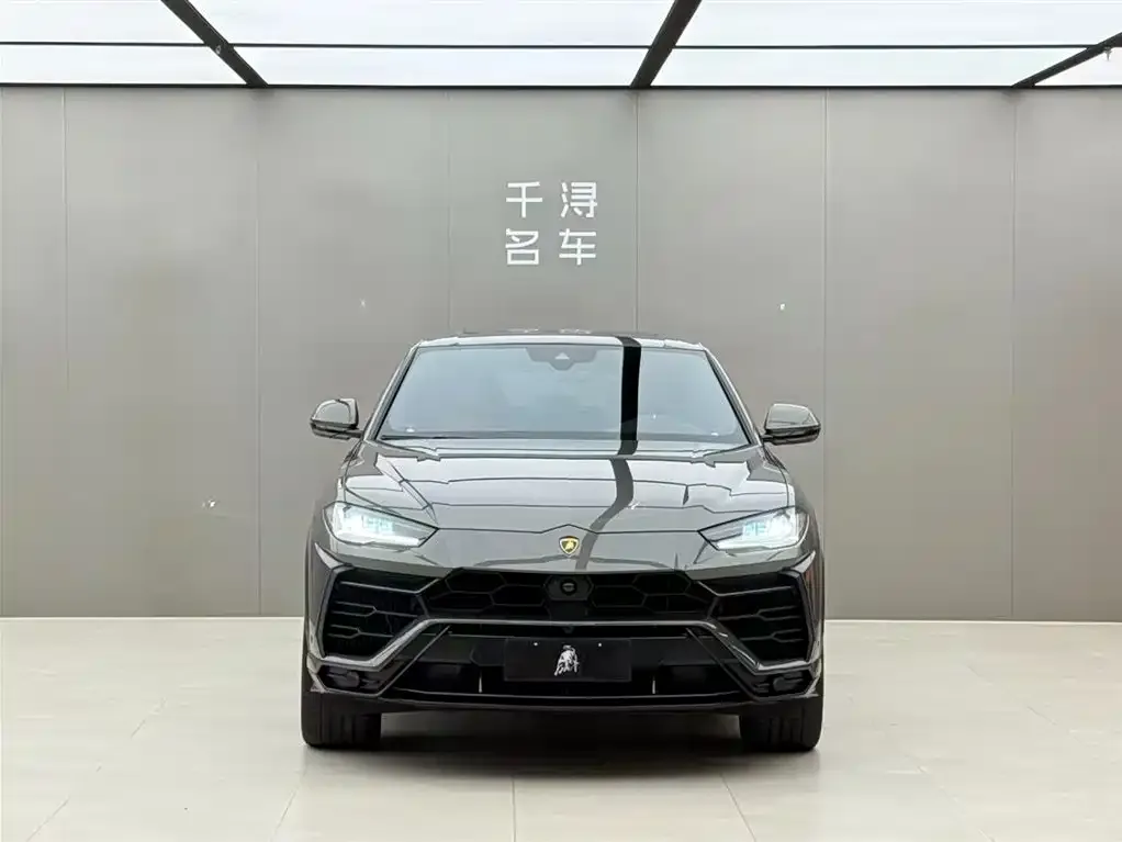 Lamborghini Urus 2022 из CN, фото 2