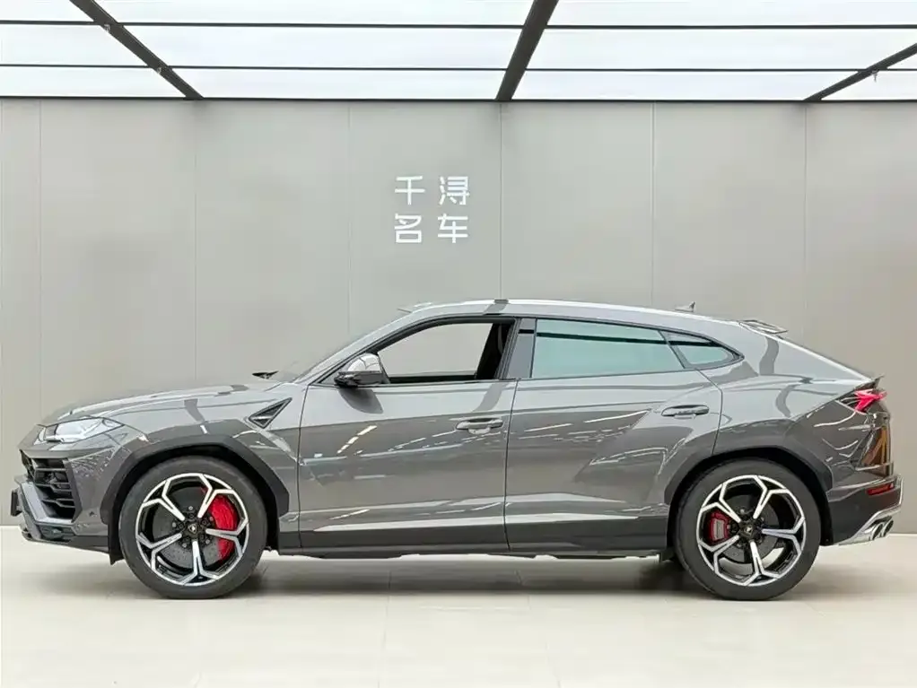 Lamborghini Urus 2022 из CN, фото 3