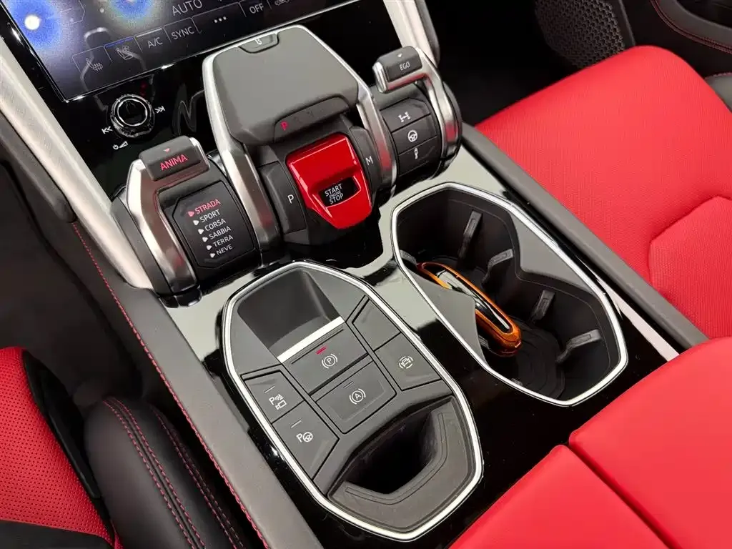 Lamborghini Urus 2022 из CN, фото 7