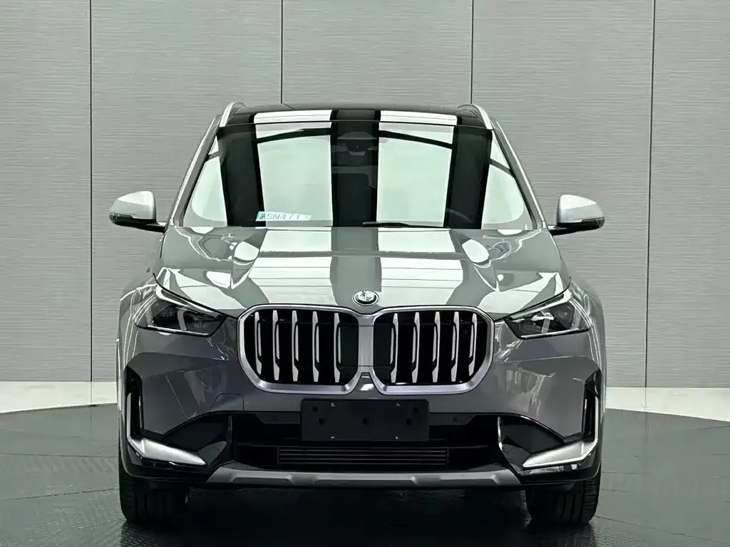 BMW X1 — фото 2