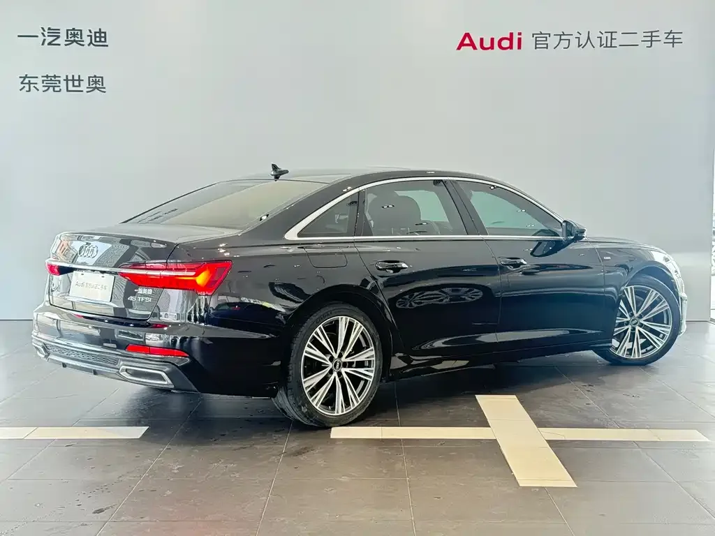 Audi A6L 2022 из CN, фото 2
