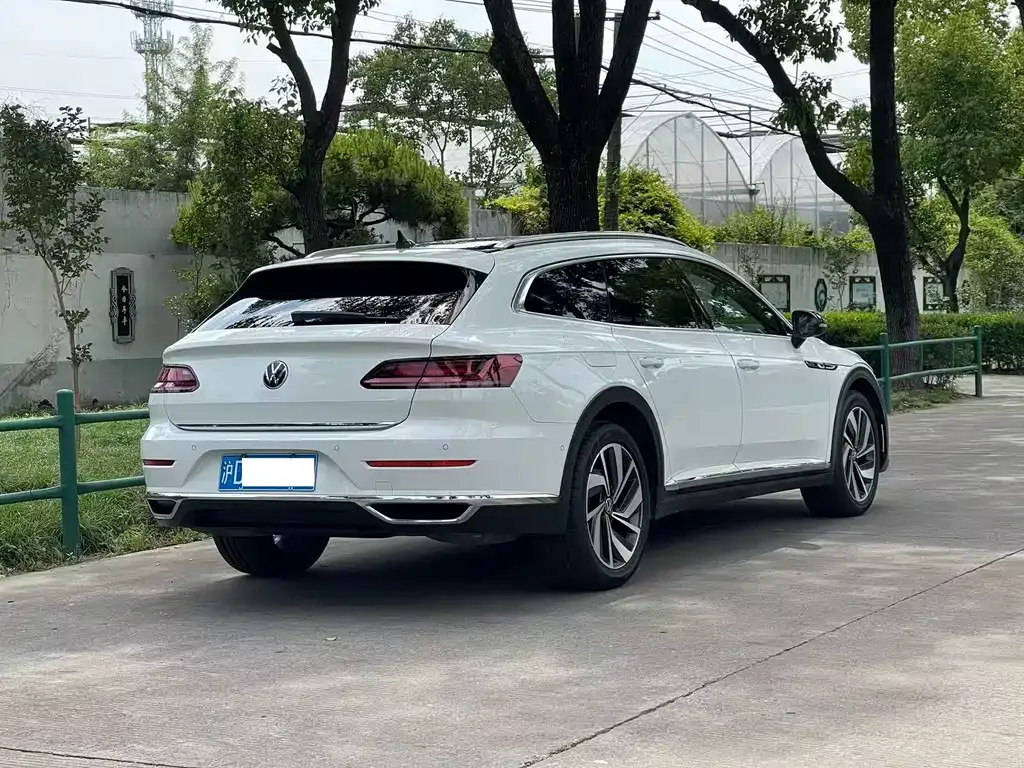 Volkswagen CC — фото 10