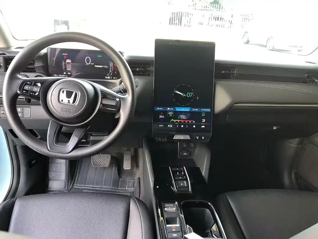 Honda e:NP1 2024 из CN, фото 5