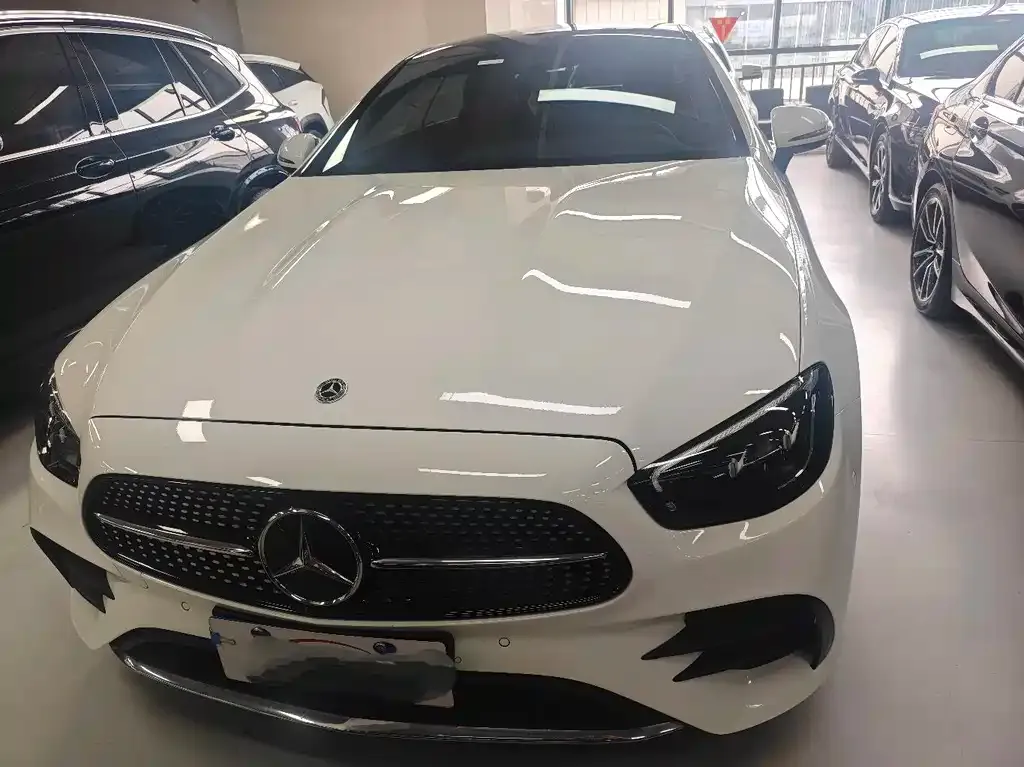 Mercedes-Benz E-Class (Import) — фото 3