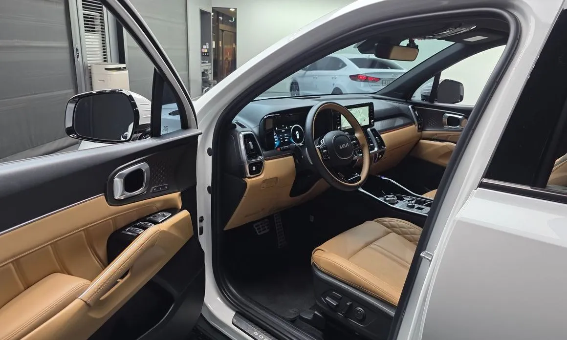 Kia Sorento 2023 из KR, фото 3