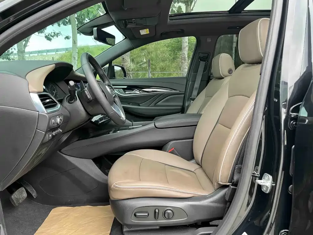 Buick Enclave 2022 из CN, фото 6