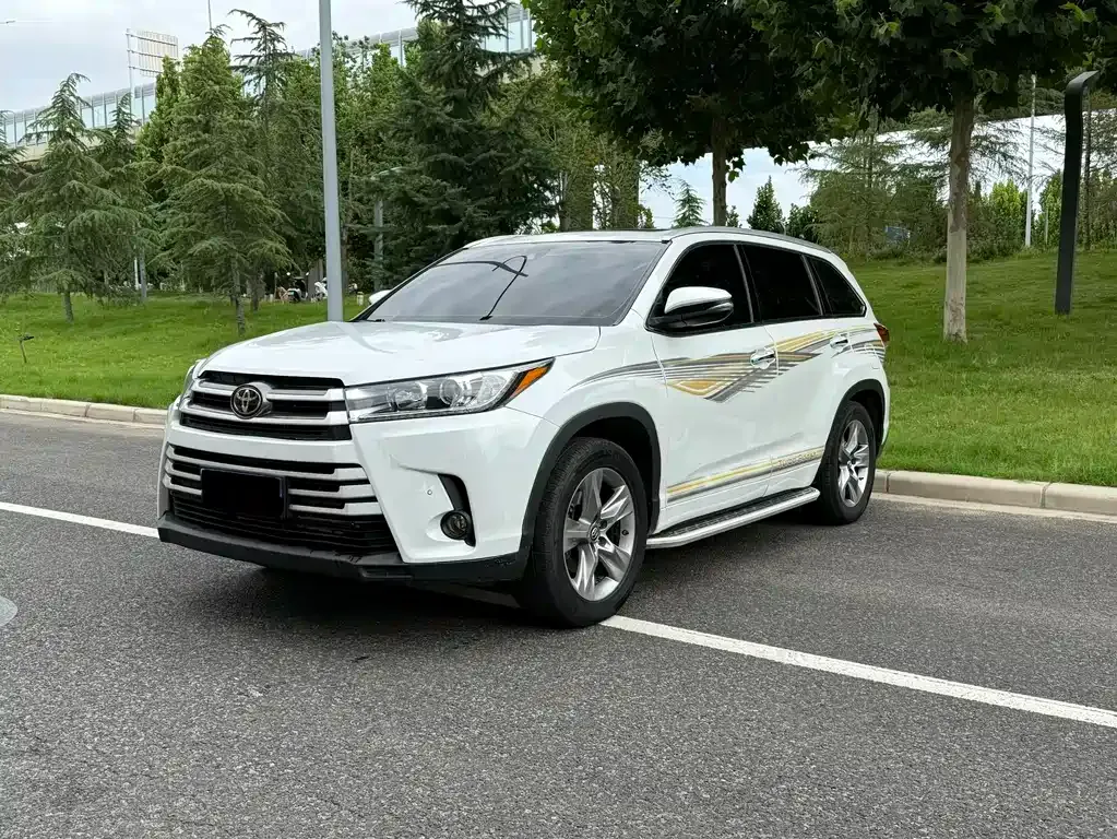 Toyota Highlander 2022 из CN, фото 7