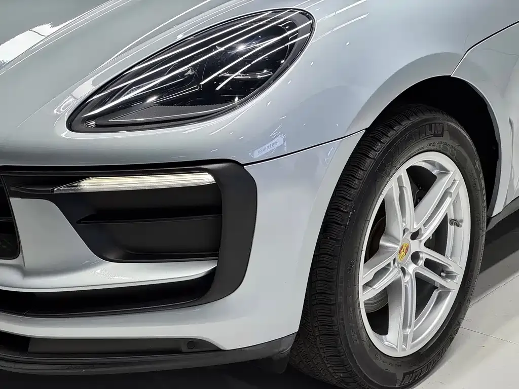 Porsche Macan — фото 4