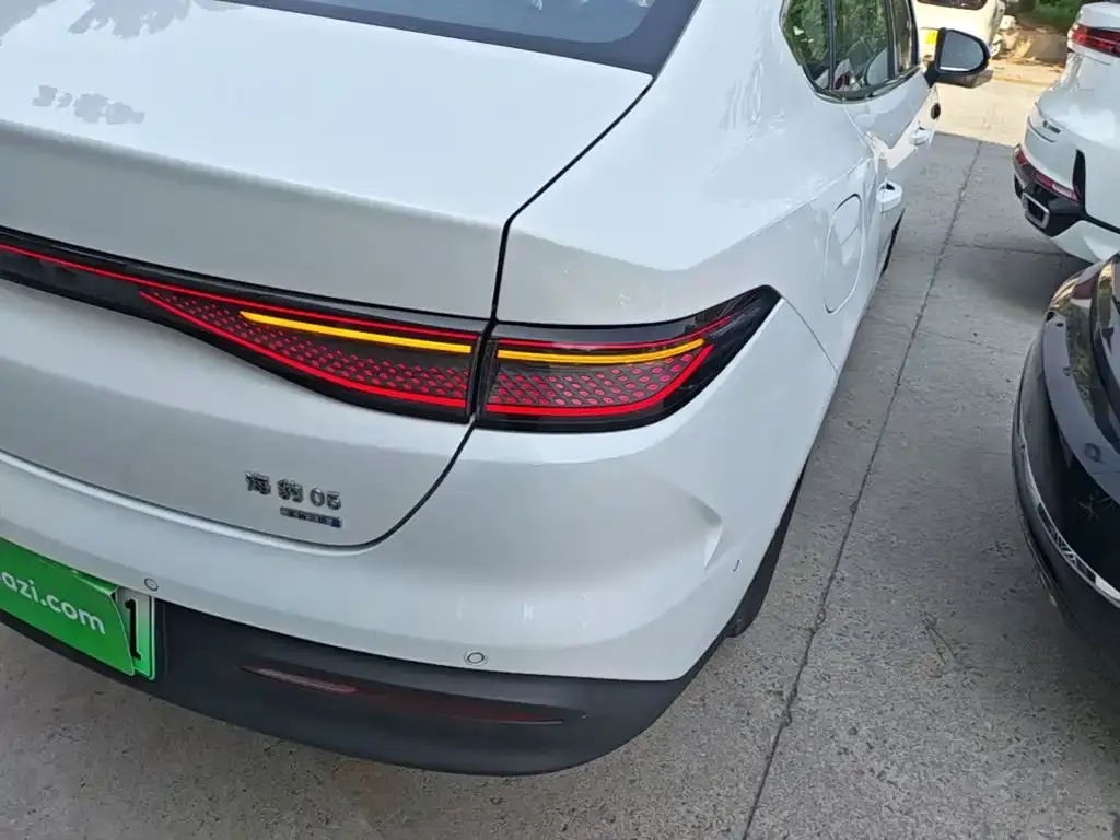 BYD Seal 05 DM-i — фото 2