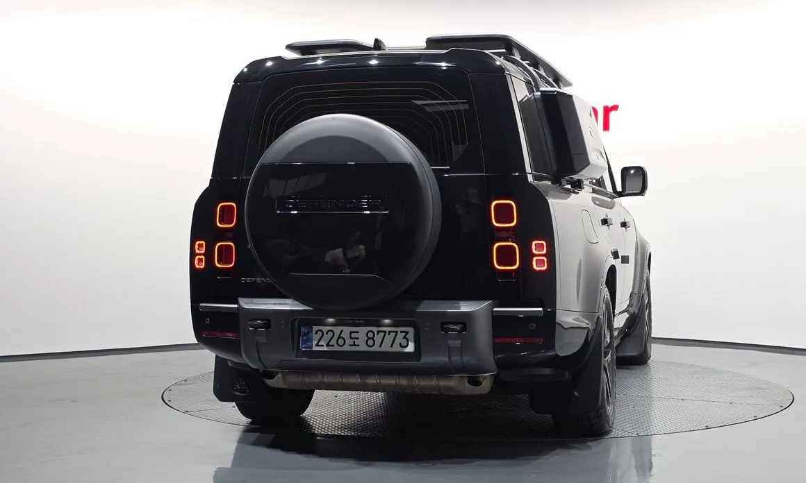 Land Rover Defender 2025 из KR, фото 8