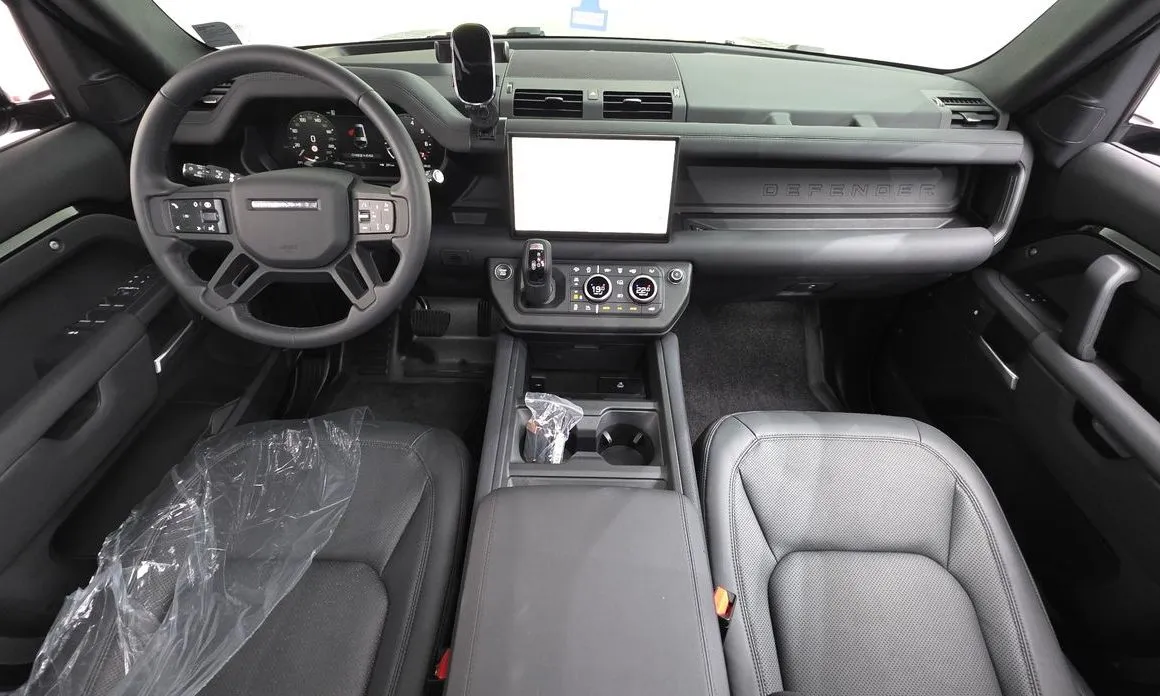 Land Rover Defender 2025 из KR, фото 4