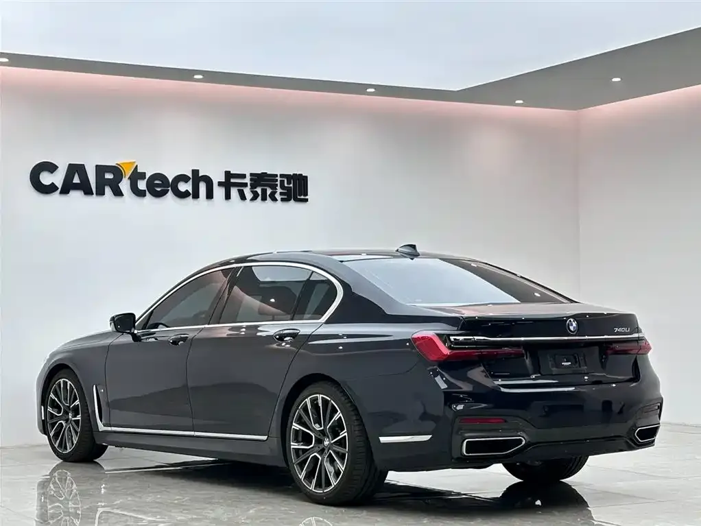 BMW 7 Series 2022 из CN, фото 7
