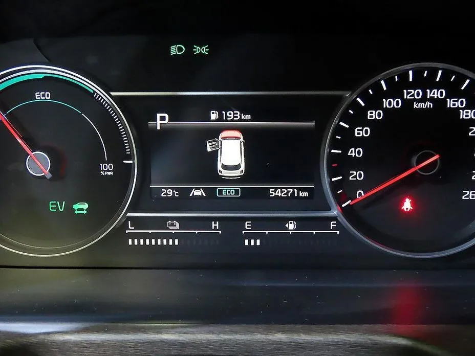 Kia Sorento — фото 4