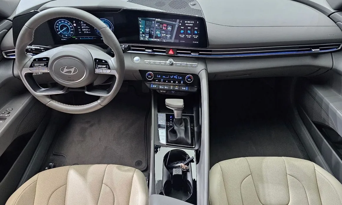 Hyundai AVANTE — фото 9