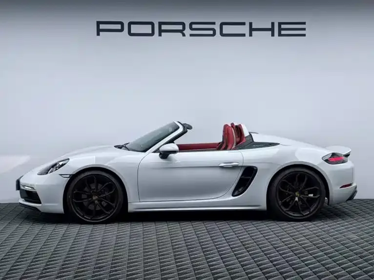 Porsche 718 — фото 6
