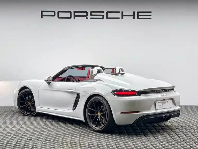 Porsche 718 — фото 8