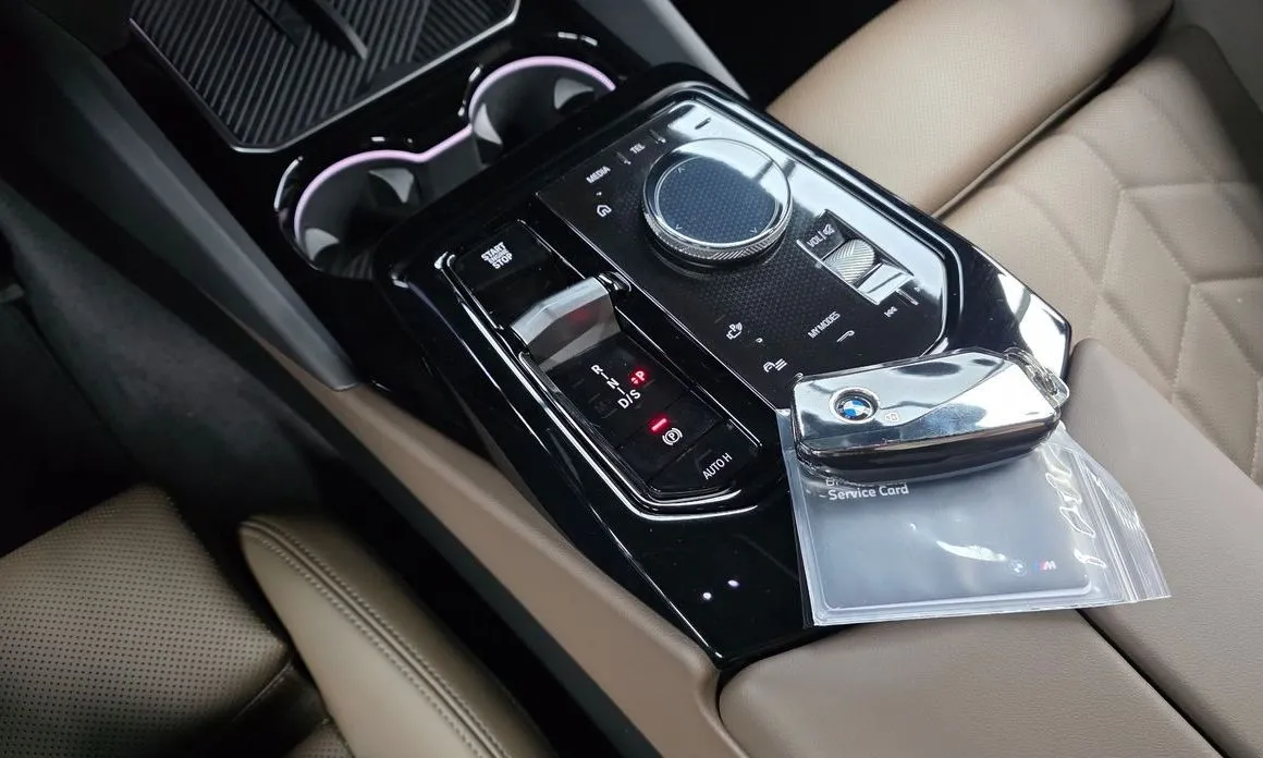 BMW 5-Series 2026 из KR, фото 4