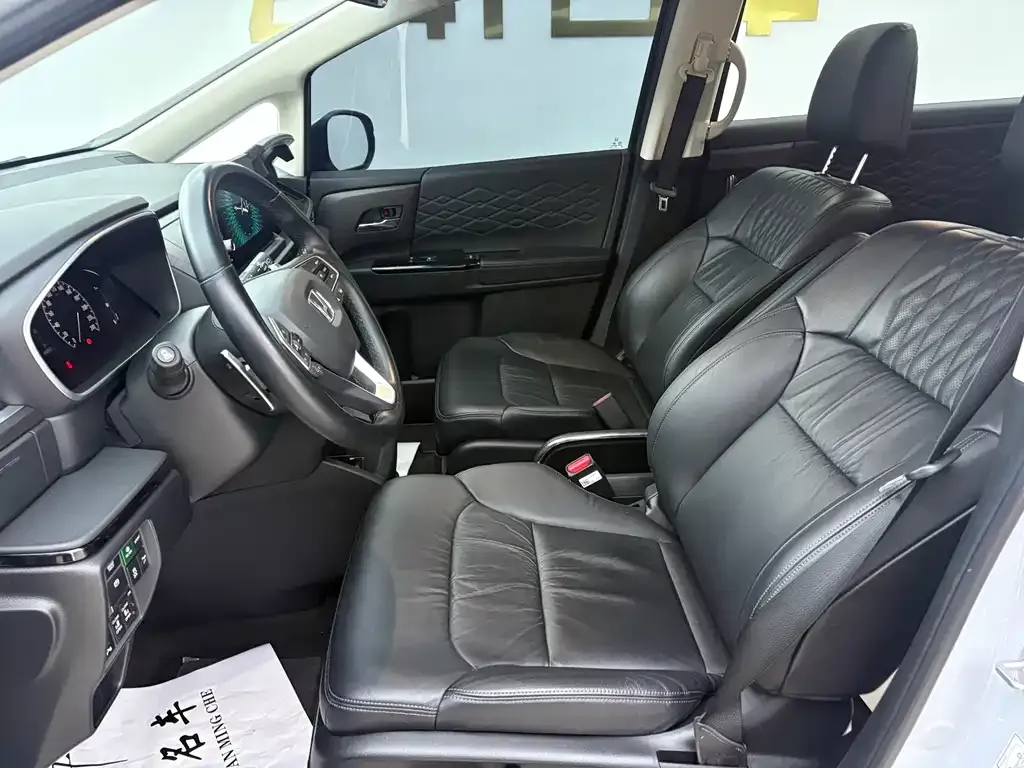 Honda Elysion 2024 из CN, фото 9