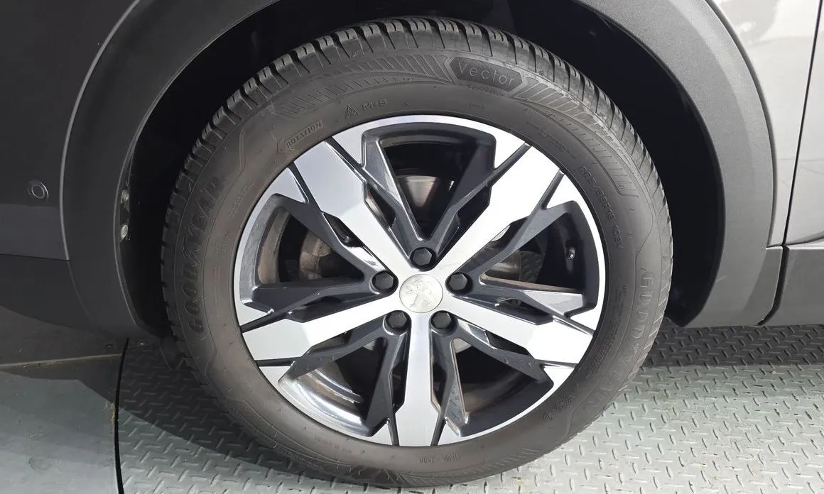 Peugeot 5008 2022 из KR, фото 6