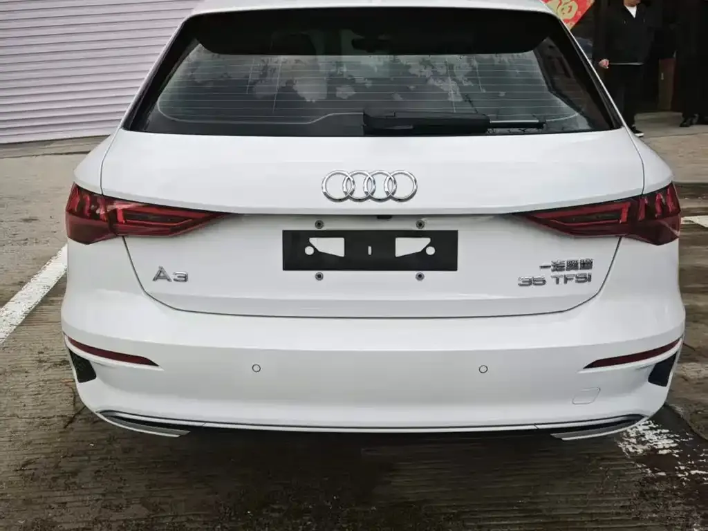 Audi A3 — фото 3